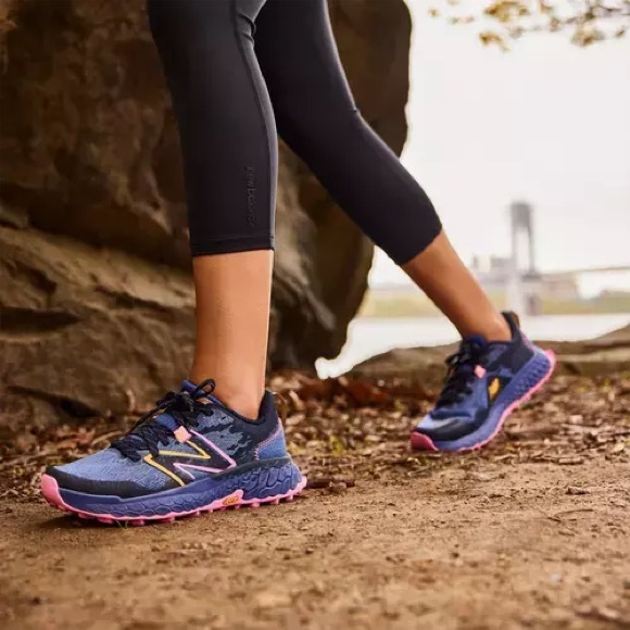 New Balance Hierro V7 Trail Running Shoes / Sneakers - Night Sky w/ Vibrant Pink - Picture 9 of 11